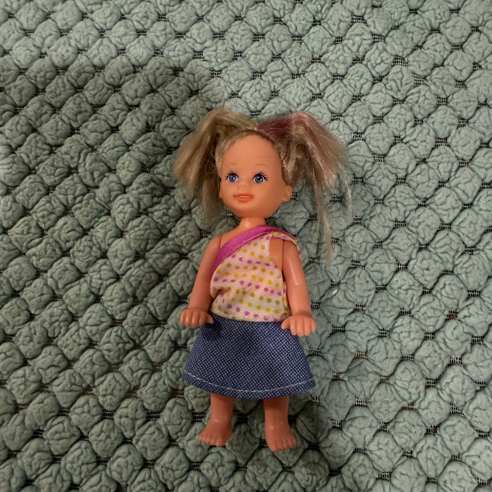 Vintage Simba Blonde Doll With Blue Eyes & Rooted Hair 4.5" Poseable Collectible